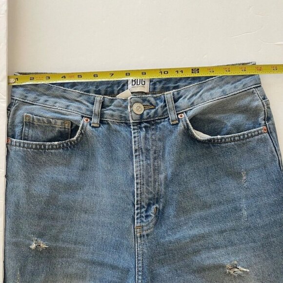 BDG Urban Outfitters Mom Jeans Women’s 28 High Rise Distressed Denim - Picture 9 of 11